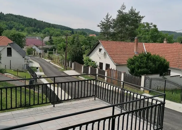Erdoszeli Haziko Vendeghaz *
